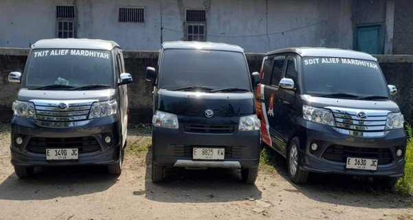 mobil sekolah yayasan pendidikan alief mardhiyah