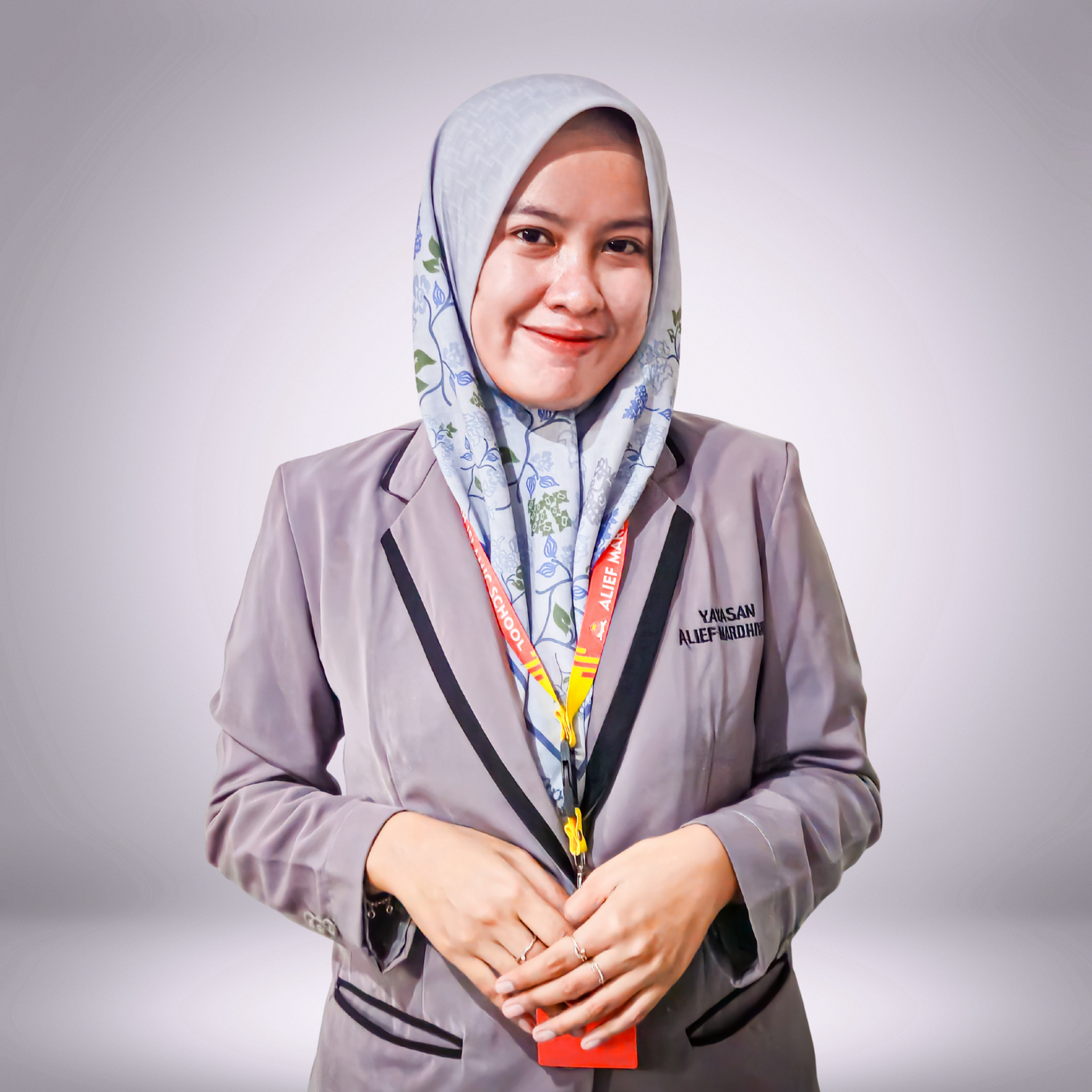 kepala sekolah SDT Alief Mardhiyah